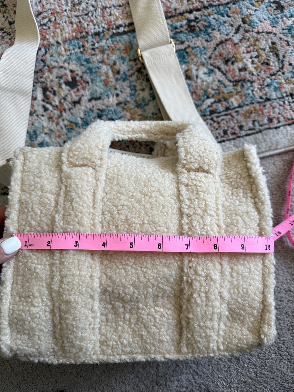 NEW- BCBGeneration Faux Sherpa Teddy Tote Bag w/ Crossbody - Picture 11 of 12